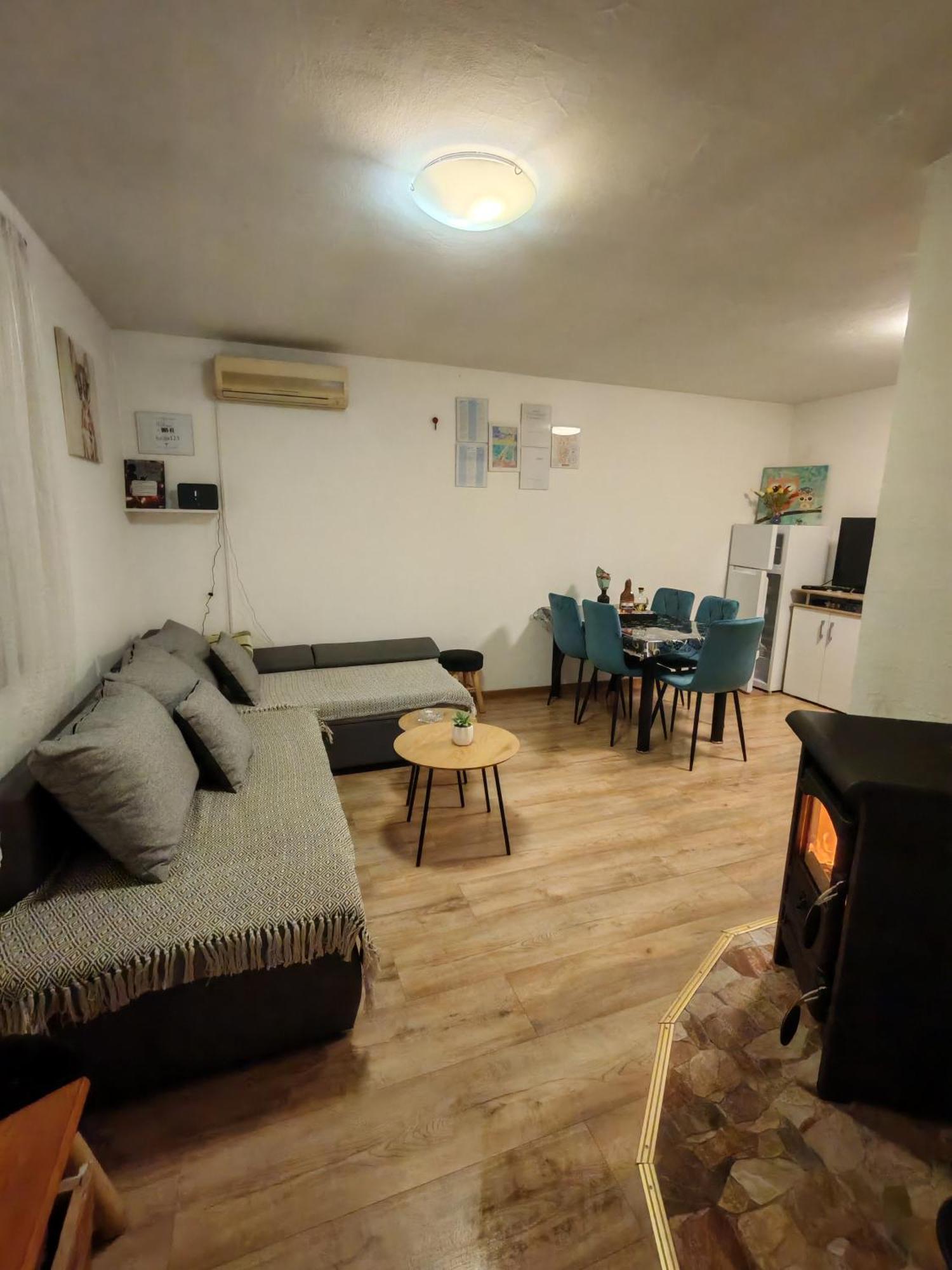 Lucija Lägenhet Lovinac  Exteriör bild